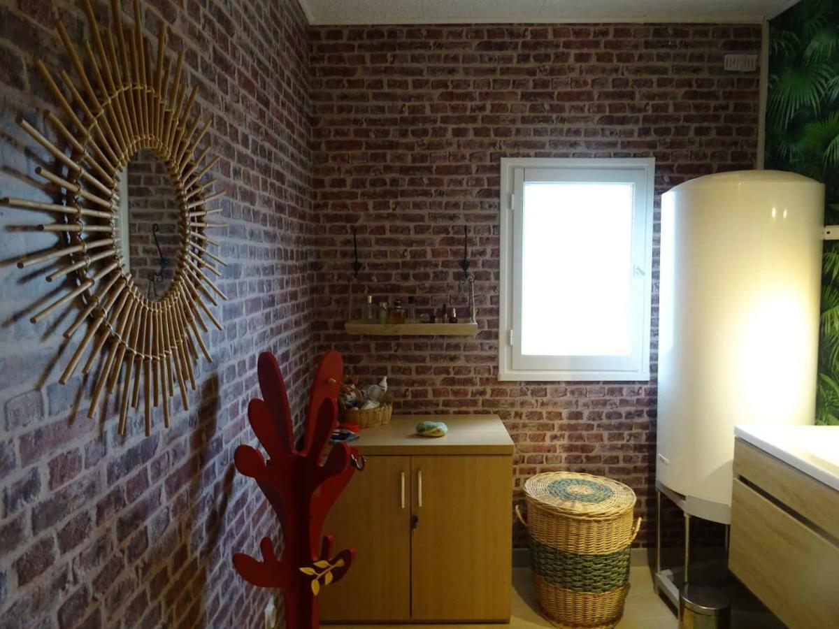 Chambre A La Ferme Chez L'Habitant Besson Екстериор снимка
